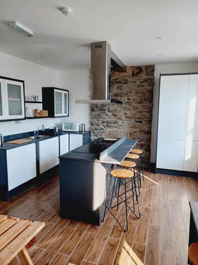 דגלאס Voyage Hostel - Ensuite Family Rooms With Shared Kitchen מראה חיצוני תמונה